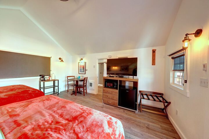 Room 55 of 63