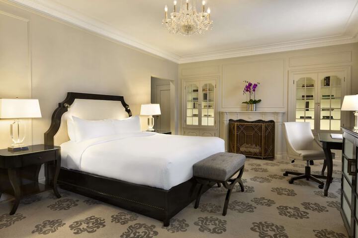 Fairmont Hotel Vancouver