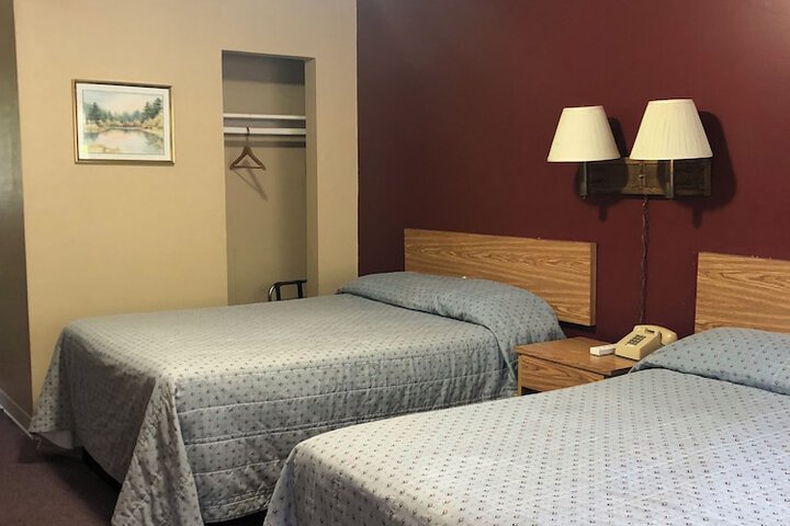 Room 19 of 34