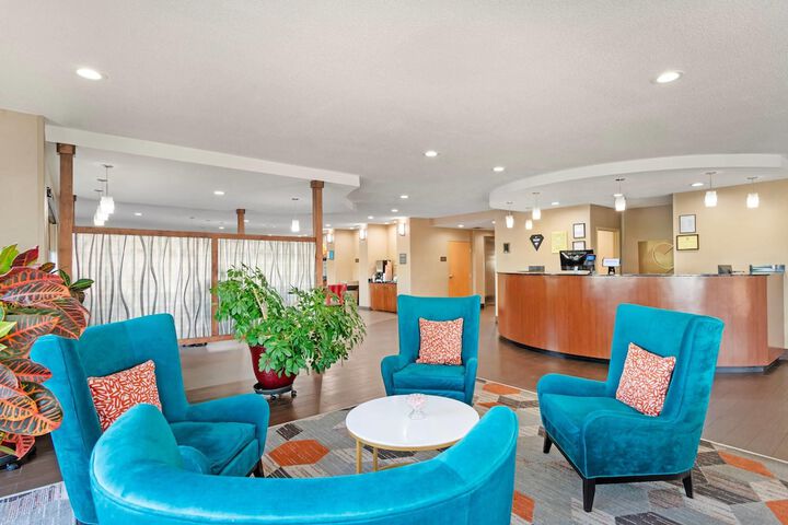 Comfort Suites Oxford I-20 exit 188