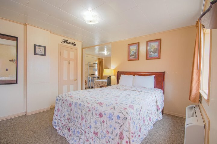 Room 27 of 50