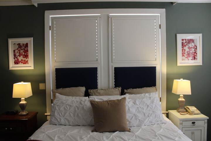 Room 53 of 56