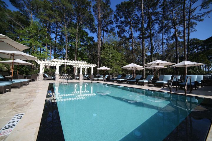 The Inn & Club at Harbour Town