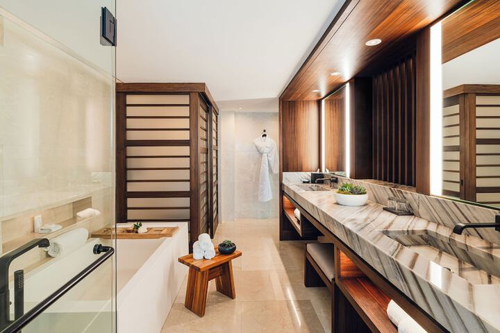 Room 42 of 189