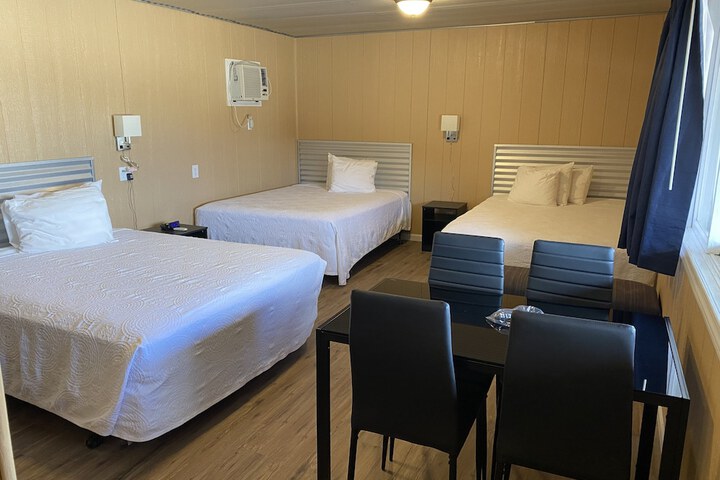Room 29 of 72