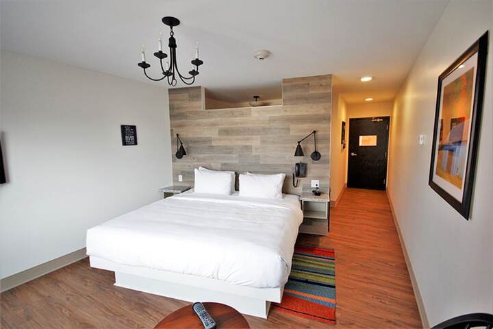 Inn on Water Street