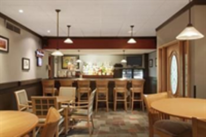 BEST WESTERN SYRACUSE AIRPORT INN