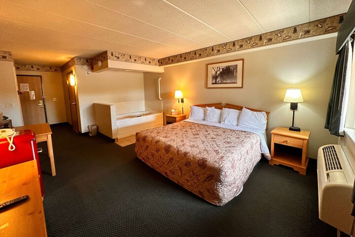 Room 25 of 57