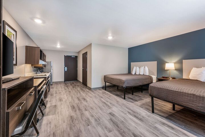 Room 16 of 34