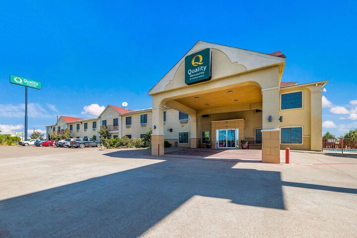 Hotel 1 of 68
