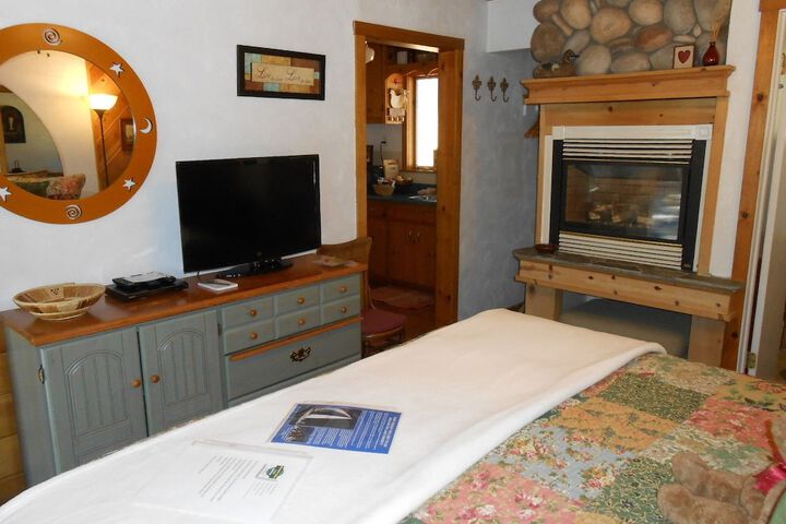 Room 44 of 84