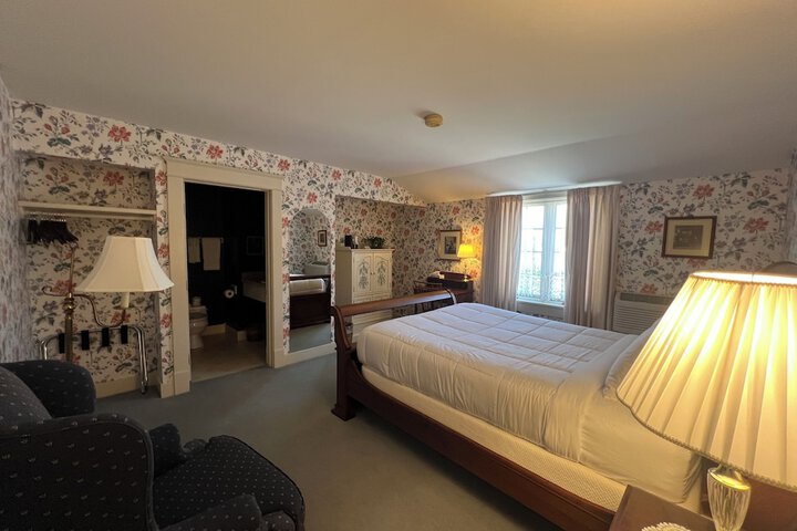 Strawtown Inn & Events
