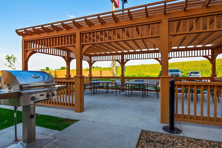 Terrace/Patio 46 of 48