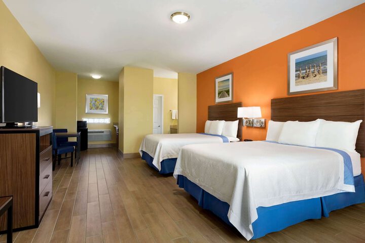 Room 14 of 52