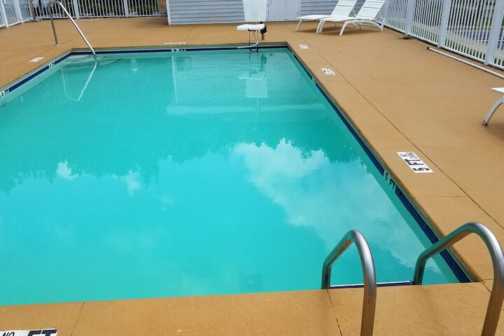 Pool 7 of 67