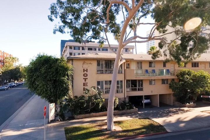 Hotel 3 of 20