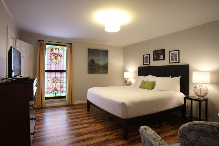 Room 13 of 21