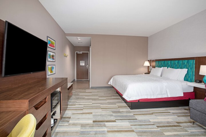 Room 38 of 49