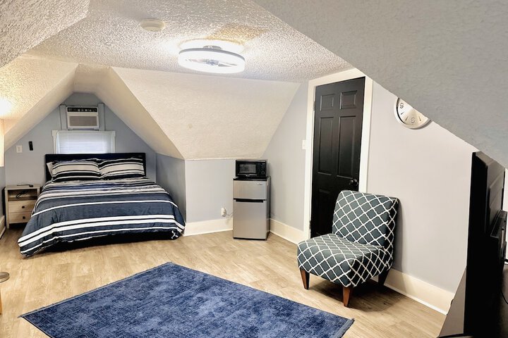 Room 15 of 51