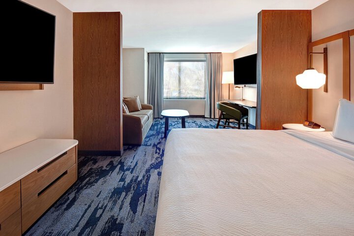 Room 21 of 42