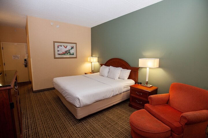 Room 22 of 49