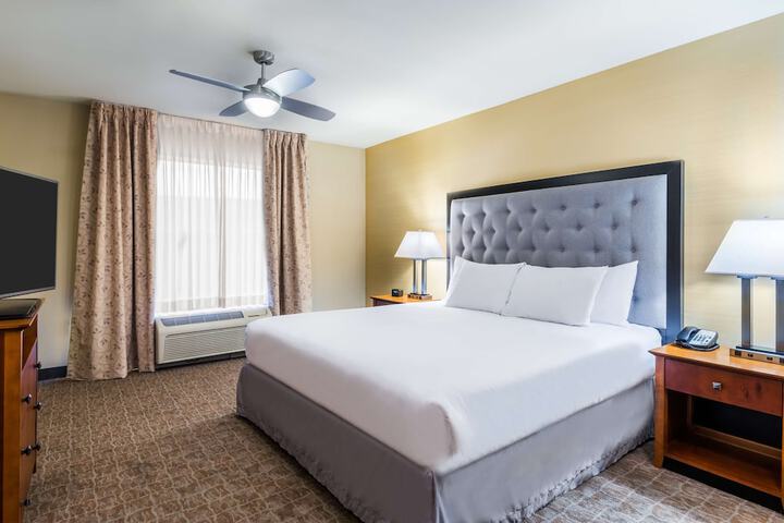 Room 15 of 29