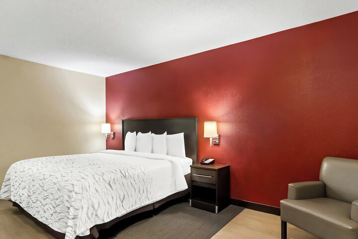 Room 35 of 40