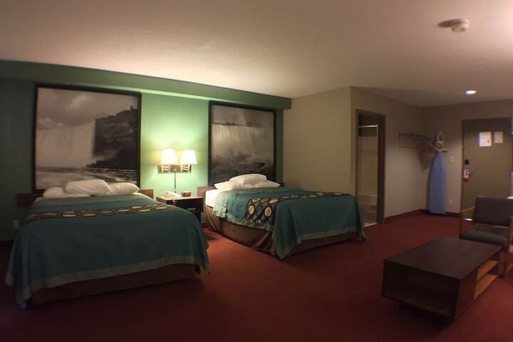 Room 30 of 64
