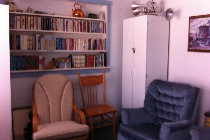 Pullman House Inn