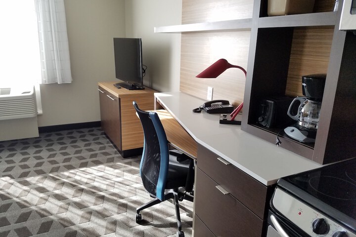 TownePlace Suites by Marriott Milwaukee Oak Creek