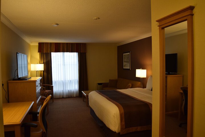 Room 85 of 153