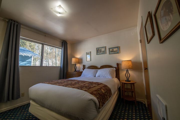 Gull Lake Lodge