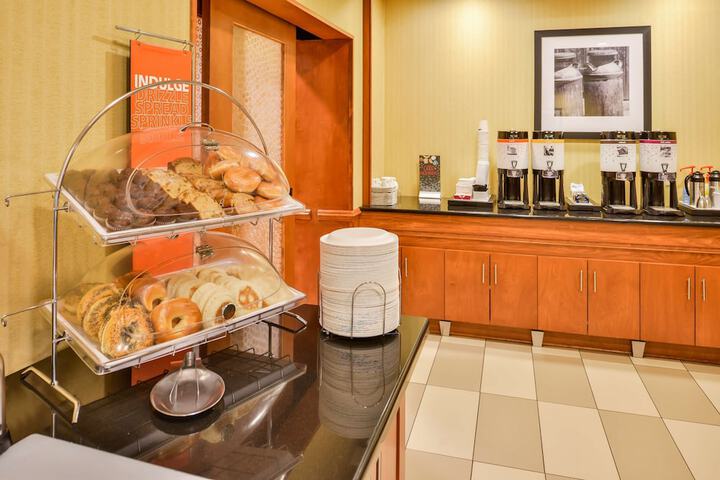 Breakfast/Coffee Service 62 of 69
