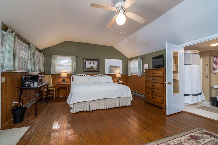 Room 54 of 156