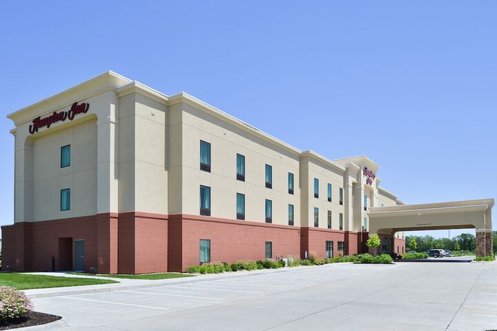 Hampton Inn Clinton IA