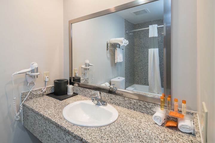 Hotel Aura SFO