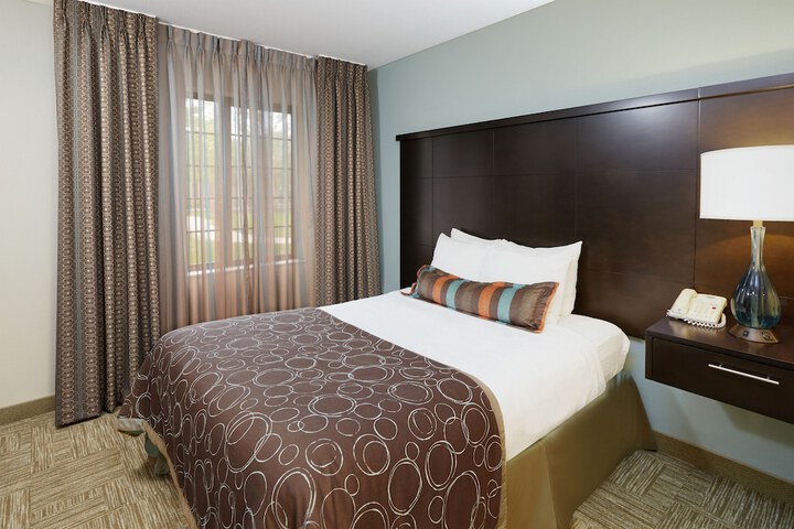 Staybridge Suites Lincolnshire by IHG