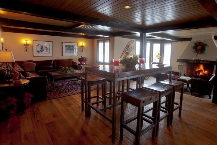 Hotel Interior 16 of 70