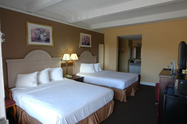 Room 37 of 78