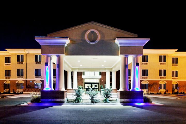 Hotel 2 of 22