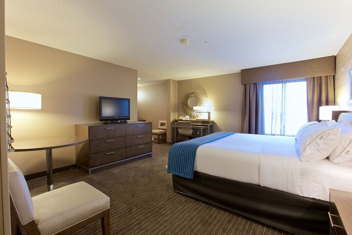 Room 42 of 73