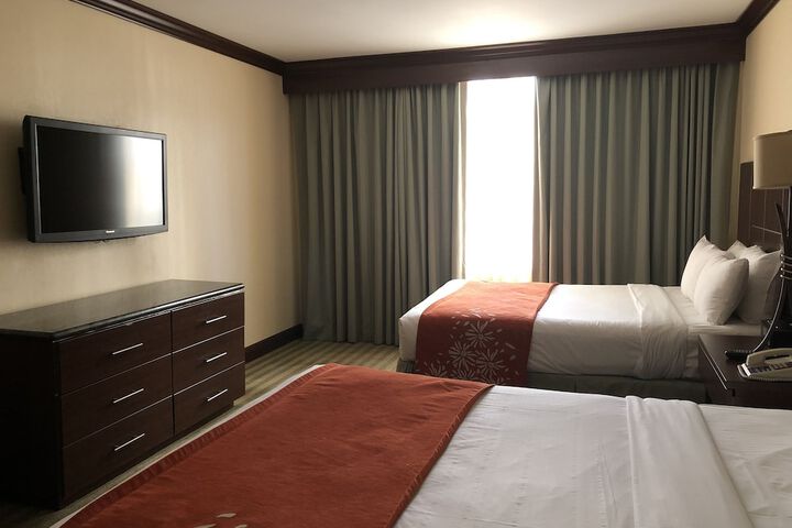 Room 26 of 61