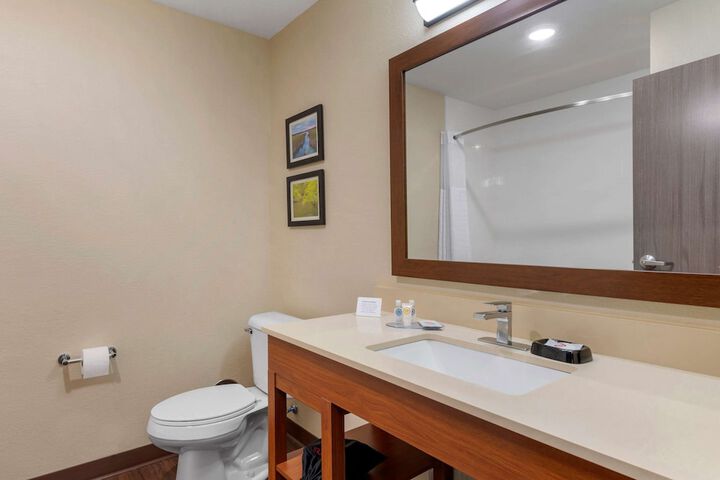 Comfort Inn & Suites North Mankato