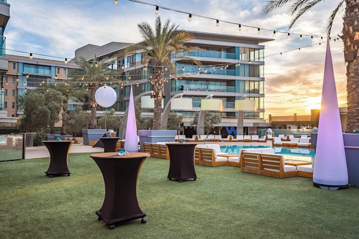 W Scottsdale