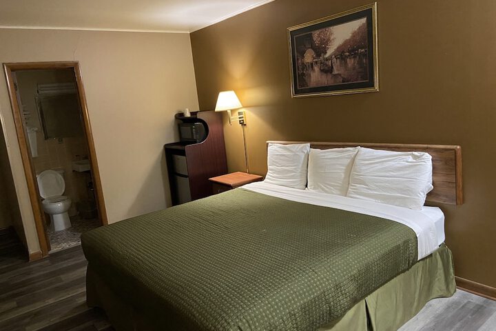 Room 55 of 61