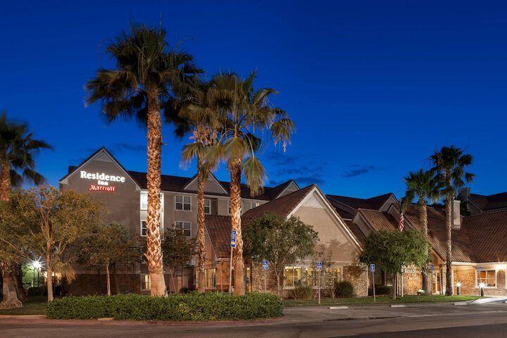 Hotel 4 of 41