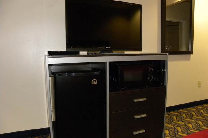 Room 10 of 24