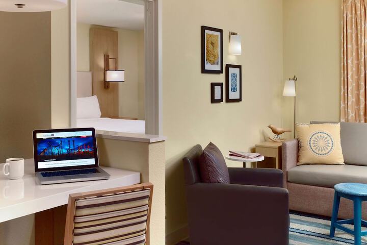 Sonesta ES Suites Auburn Hills Detroit