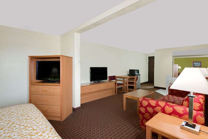 Room 9 of 51