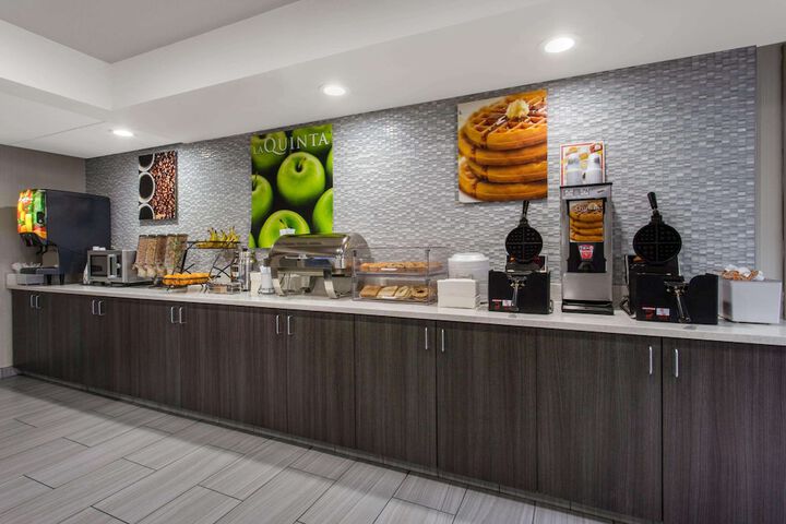 La Quinta Inn & Suites by Wyndham Effingham